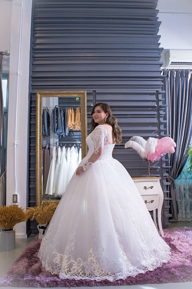 ชุดเจ้าสาว ไซส์ใหญ่ (Plussize)