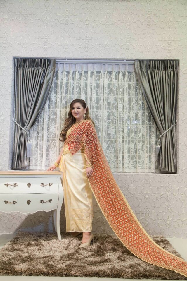 plussize by tata ร้านเช่าชุดราตรีคนอ้วน คนอวบ ขาย ตัด ชุดออกงานคนอ้วน ชุดราตรีไซส์ใหญ่ ชุดเดรสไปงานแต่งงานสาวอวบอ้วน