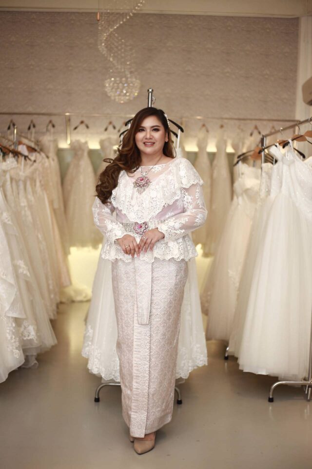 plussize by tata ร้านเช่าชุดราตรีคนอ้วน คนอวบ ขาย ตัด ชุดออกงานคนอ้วน ชุดราตรีไซส์ใหญ่ ชุดเดรสไปงานแต่งงานสาวอวบอ้วน