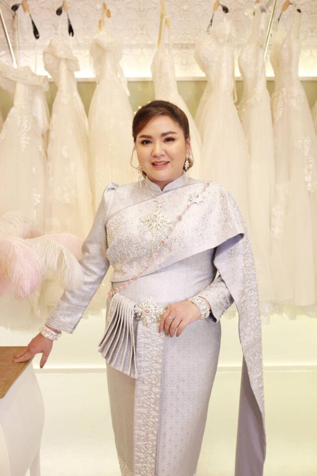 plussize by tata ร้านเช่าชุดราตรีคนอ้วน คนอวบ ขาย ตัด ชุดออกงานคนอ้วน ชุดราตรีไซส์ใหญ่ ชุดเดรสไปงานแต่งงานสาวอวบอ้วน