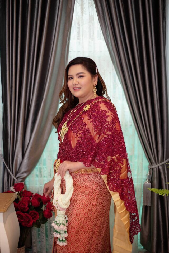 plussize by tata ร้านเช่าชุดราตรีคนอ้วน คนอวบ ขาย ตัด ชุดออกงานคนอ้วน ชุดราตรีไซส์ใหญ่ ชุดเดรสไปงานแต่งงานสาวอวบอ้วน