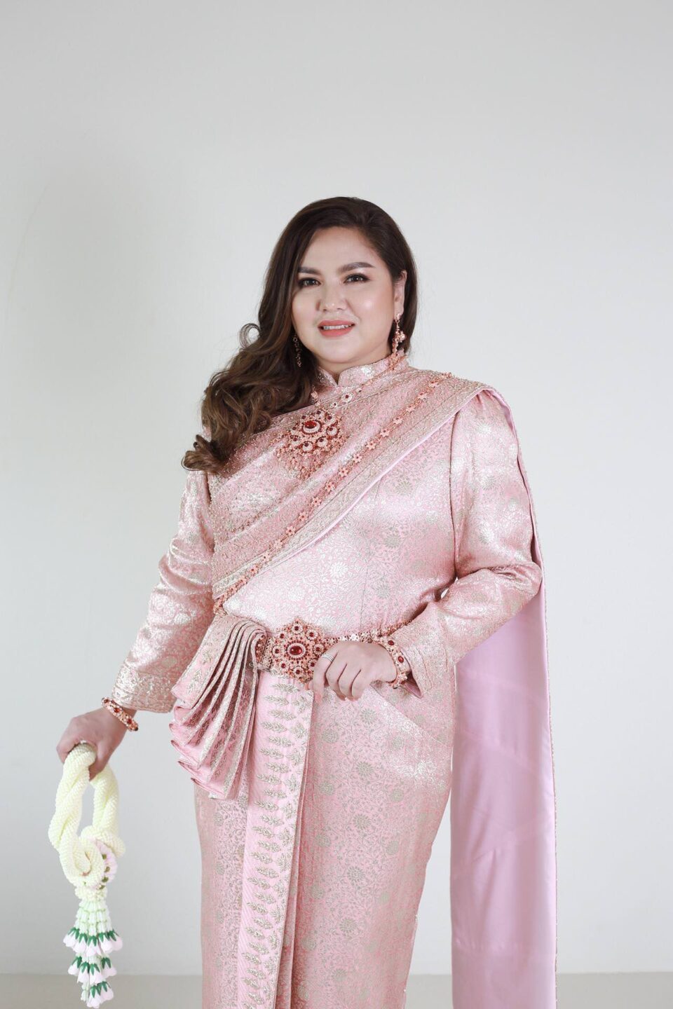 plussize by tata ร้านเช่าชุดราตรีคนอ้วน คนอวบ ขาย ตัด ชุดออกงานคนอ้วน ชุดราตรีไซส์ใหญ่ ชุดเดรสไปงานแต่งงานสาวอวบอ้วน