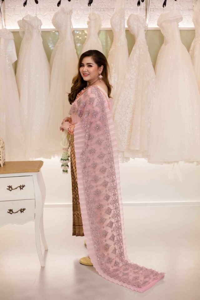 plussize by tata ร้านเช่าชุดราตรีคนอ้วน คนอวบ ขาย ตัด ชุดออกงานคนอ้วน ชุดราตรีไซส์ใหญ่ ชุดเดรสไปงานแต่งงานสาวอวบอ้วน