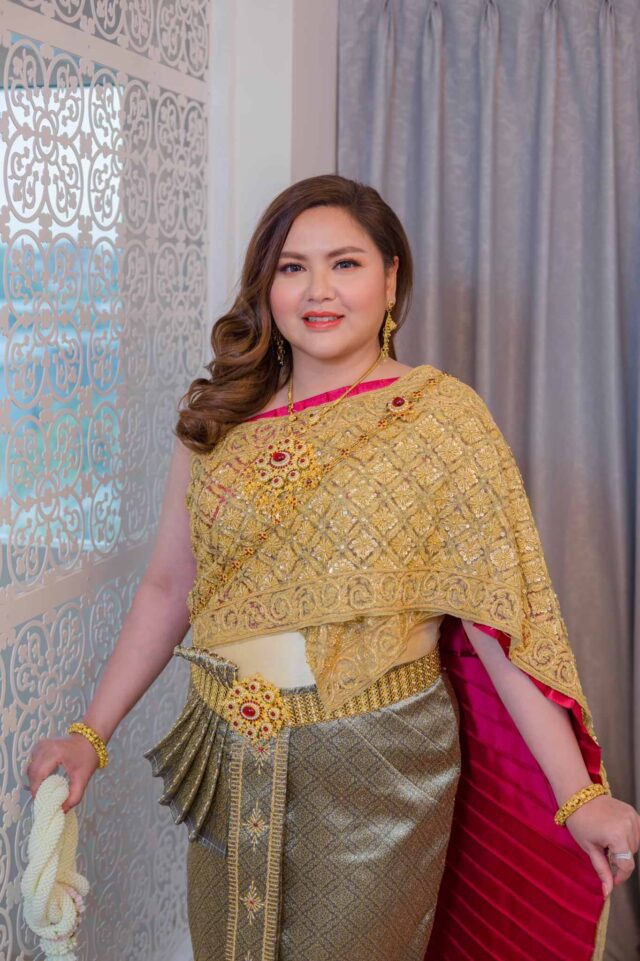 plussize by tata ร้านเช่าชุดราตรีคนอ้วน คนอวบ ขาย ตัด ชุดออกงานคนอ้วน ชุดราตรีไซส์ใหญ่ ชุดเดรสไปงานแต่งงานสาวอวบอ้วน