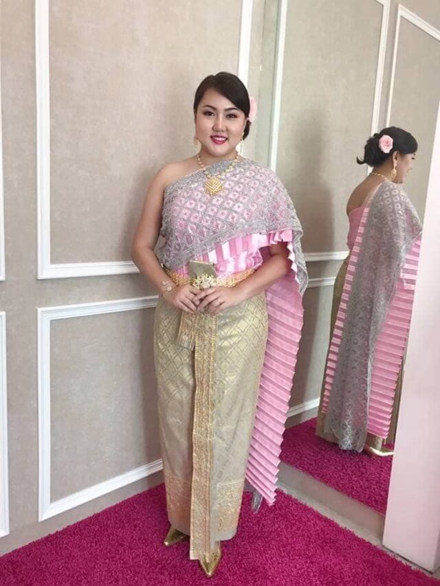 plussize by tata ร้านเช่าชุดราตรีคนอ้วน คนอวบ ขาย ตัด ชุดออกงานคนอ้วน ชุดราตรีไซส์ใหญ่ ชุดเดรสไปงานแต่งงานสาวอวบอ้วน