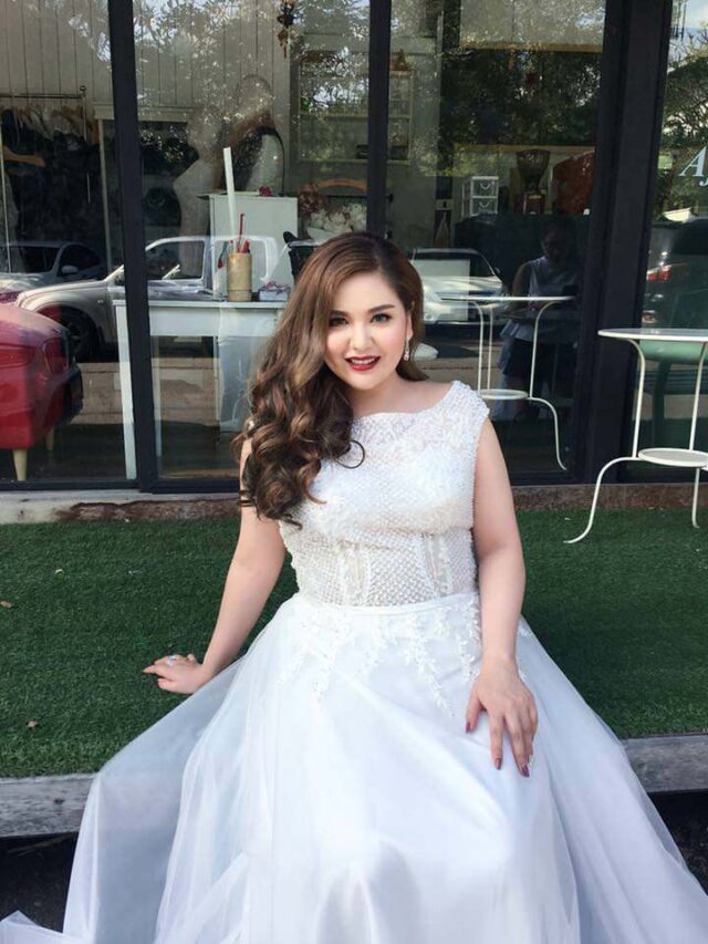plussize by tata ร้านเช่าชุดราตรีคนอ้วน คนอวบ ขาย ตัด ชุดออกงานคนอ้วน ชุดราตรีไซส์ใหญ่ ชุดเดรสไปงานแต่งงานสาวอวบอ้วน