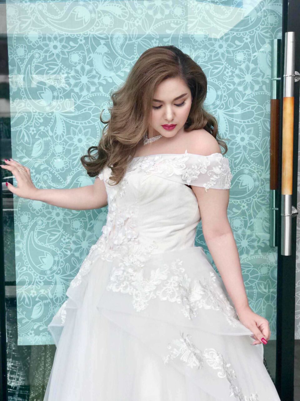 plussize by tata ร้านเช่าชุดราตรีคนอ้วน คนอวบ ขาย ตัด ชุดออกงานคนอ้วน ชุดราตรีไซส์ใหญ่ ชุดเดรสไปงานแต่งงานสาวอวบอ้วน