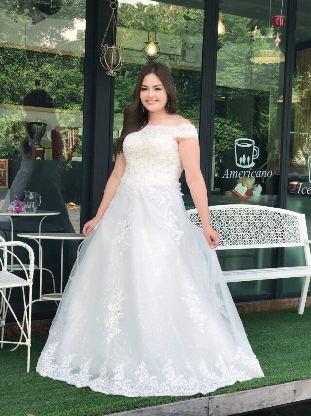 plussize by tata ร้านเช่าชุดราตรีคนอ้วน คนอวบ ขาย ตัด ชุดออกงานคนอ้วน ชุดราตรีไซส์ใหญ่ ชุดเดรสไปงานแต่งงานสาวอวบอ้วน