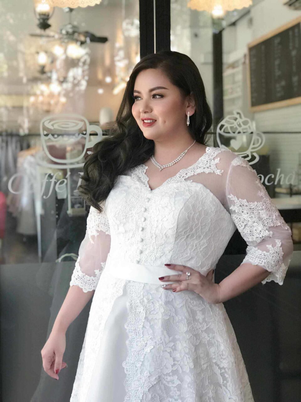 plussize by tata ร้านเช่าชุดราตรีคนอ้วน คนอวบ ขาย ตัด ชุดออกงานคนอ้วน ชุดราตรีไซส์ใหญ่ ชุดเดรสไปงานแต่งงานสาวอวบอ้วน