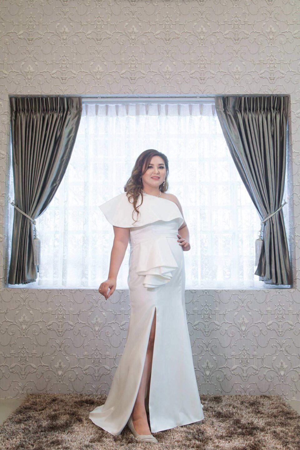 plussize by tata ร้านเช่าชุดราตรีคนอ้วน คนอวบ ขาย ตัด ชุดออกงานคนอ้วน ชุดราตรีไซส์ใหญ่ ชุดเดรสไปงานแต่งงานสาวอวบอ้วน