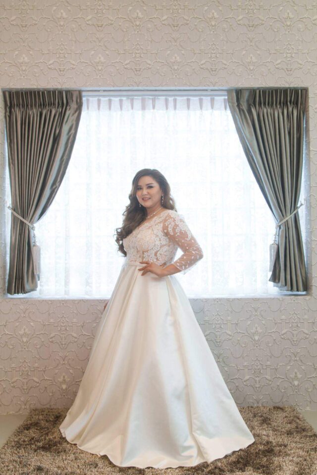 plussize by tata ร้านเช่าชุดราตรีคนอ้วน คนอวบ ขาย ตัด ชุดออกงานคนอ้วน ชุดราตรีไซส์ใหญ่ ชุดเดรสไปงานแต่งงานสาวอวบอ้วน