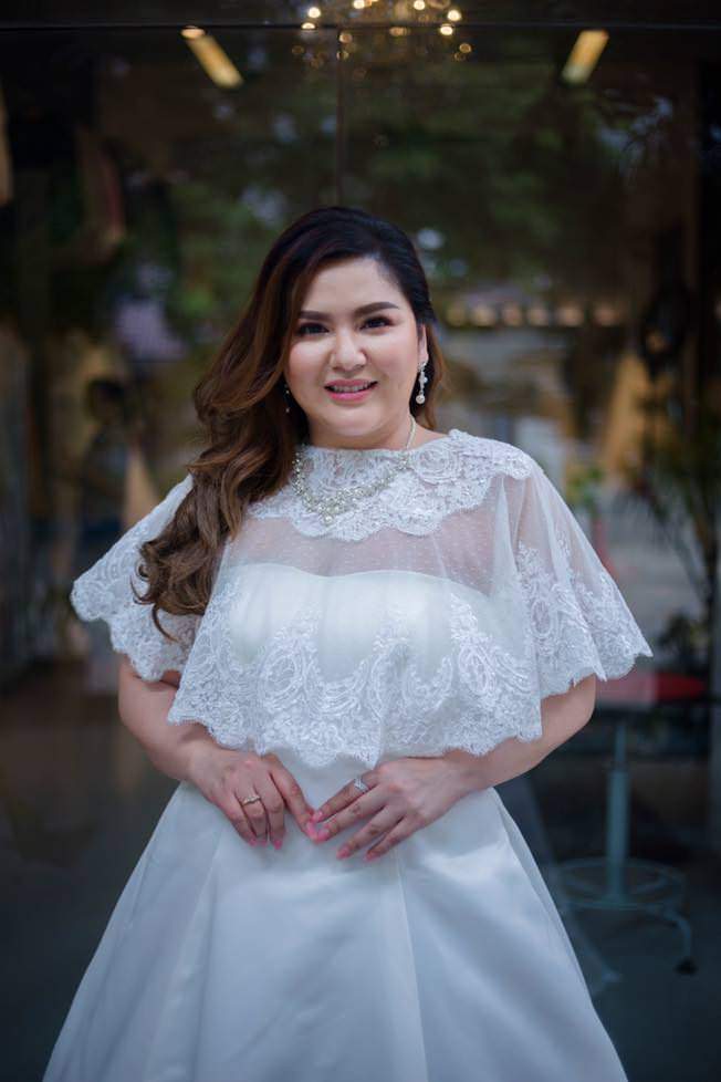 plussize by tata ร้านเช่าชุดราตรีคนอ้วน คนอวบ ขาย ตัด ชุดออกงานคนอ้วน ชุดราตรีไซส์ใหญ่ ชุดเดรสไปงานแต่งงานสาวอวบอ้วน