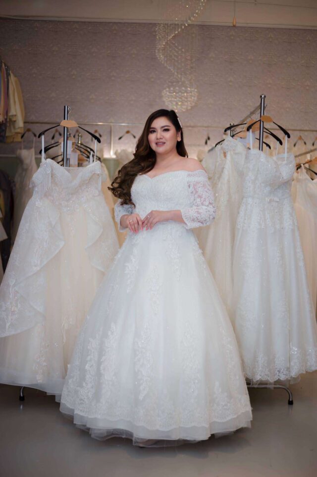 plussize by tata ร้านเช่าชุดราตรีคนอ้วน คนอวบ ขาย ตัด ชุดออกงานคนอ้วน ชุดราตรีไซส์ใหญ่ ชุดเดรสไปงานแต่งงานสาวอวบอ้วน