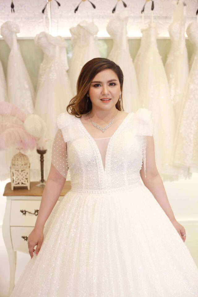 plussize by tata ร้านเช่าชุดราตรีคนอ้วน คนอวบ ขาย ตัด ชุดออกงานคนอ้วน ชุดราตรีไซส์ใหญ่ ชุดเดรสไปงานแต่งงานสาวอวบอ้วน