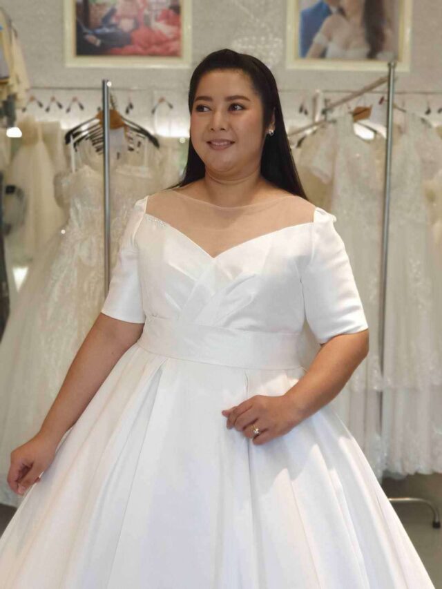 plussize by tata ร้านเช่าชุดราตรีคนอ้วน คนอวบ ขาย ตัด ชุดออกงานคนอ้วน ชุดราตรีไซส์ใหญ่ ชุดเดรสไปงานแต่งงานสาวอวบอ้วน
