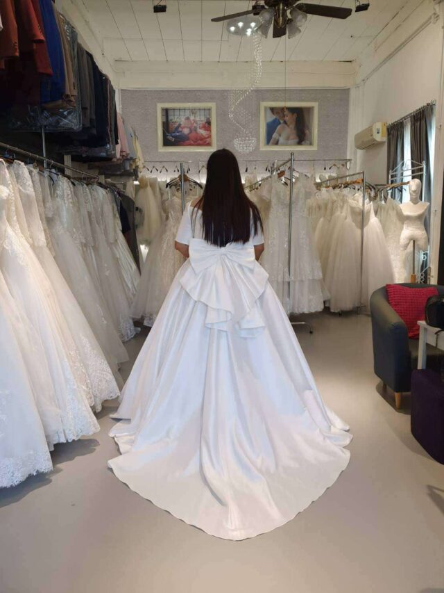 plussize by tata ร้านเช่าชุดราตรีคนอ้วน คนอวบ ขาย ตัด ชุดออกงานคนอ้วน ชุดราตรีไซส์ใหญ่ ชุดเดรสไปงานแต่งงานสาวอวบอ้วน