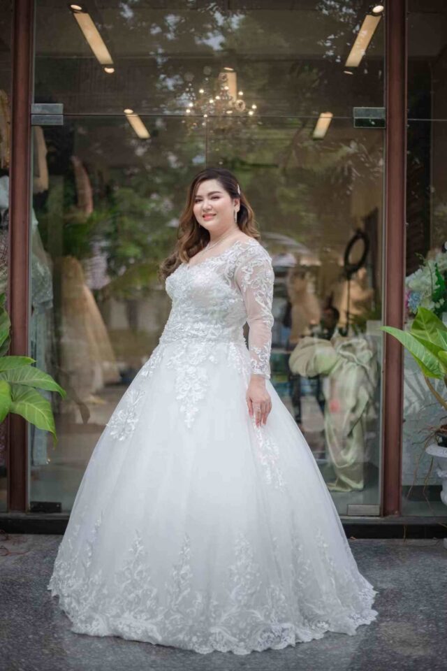 plussize by tata ร้านเช่าชุดราตรีคนอ้วน คนอวบ ขาย ตัด ชุดออกงานคนอ้วน ชุดราตรีไซส์ใหญ่ ชุดเดรสไปงานแต่งงานสาวอวบอ้วน